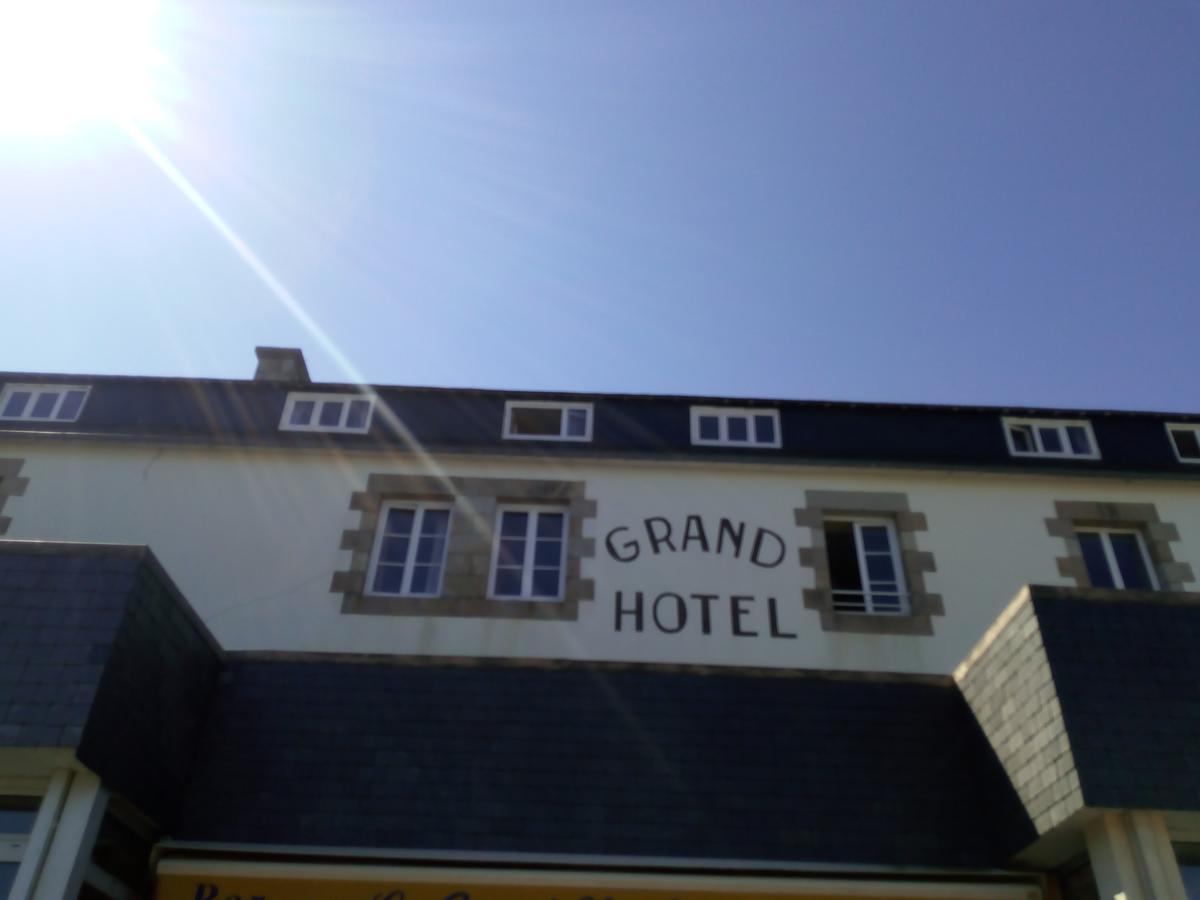 Grand Hotel De Port Blanc Penvénan Exterior foto